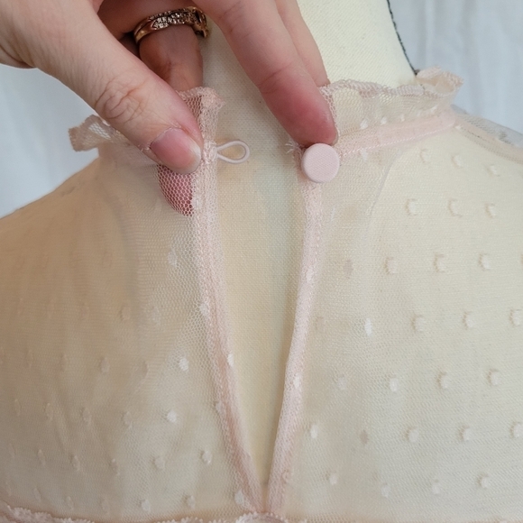 Express blush pink lace Swiss dot lined Victorian mock neck long sleeve blouse S - Picture 10 of 10